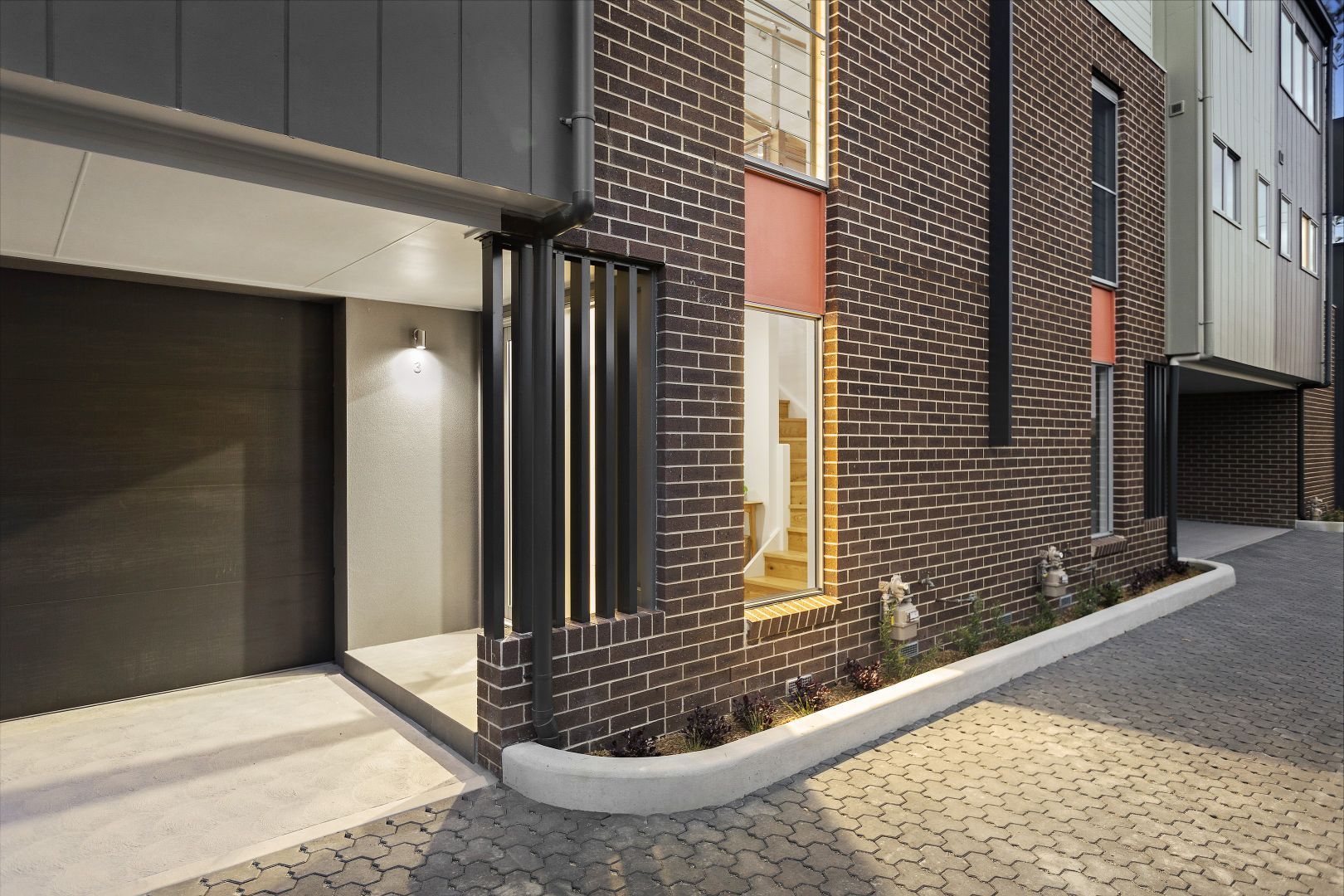 3 bedrooms Townhouse in 2/125 Victoria Street ADAMSTOWN NSW, 2289