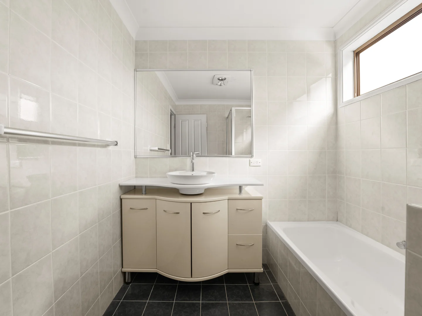 Additional image 11 of 6 Dandar Place, Bradbury NSW 2560