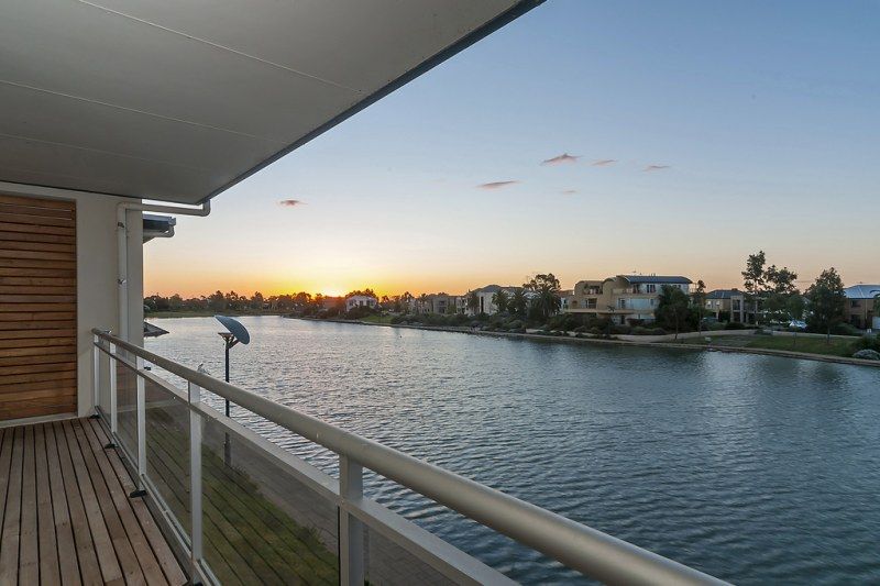 2/41 Douglas Drive, Mawson Lakes SA 5095, Image 2