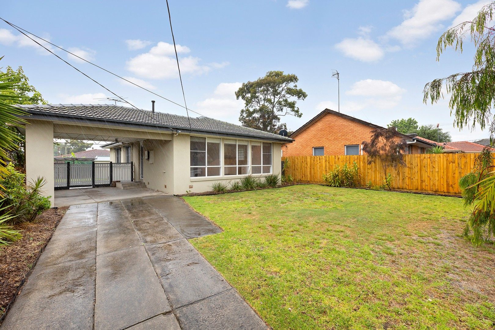 3 bedrooms House in 74 Brunning Crescent FRANKSTON NORTH VIC, 3200