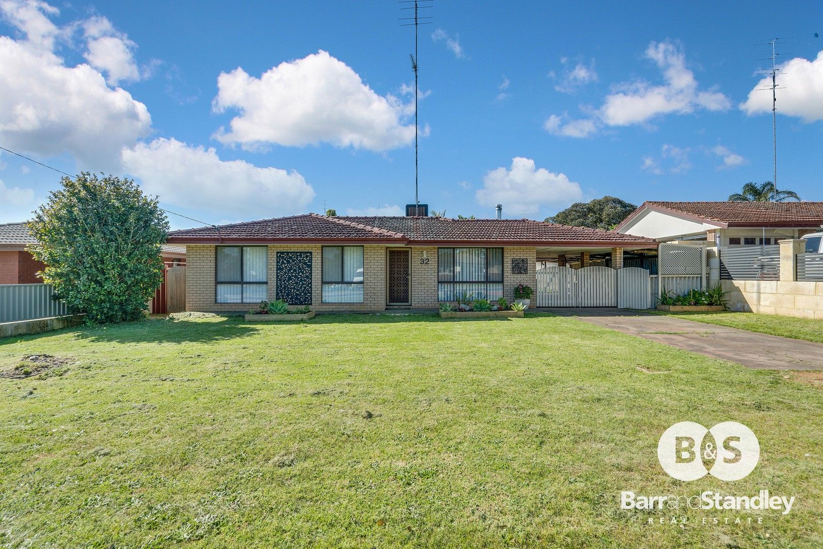 32 Jackson Street, Waroona WA 6215, Image 0