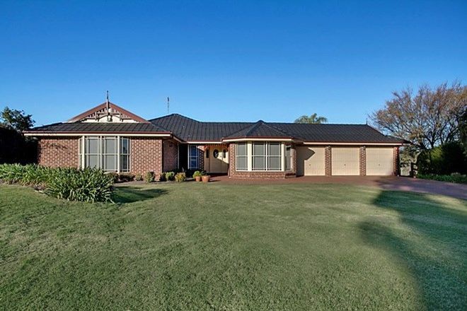 Picture of 6 Traminer Grove, ORCHARD HILLS NSW 2748
