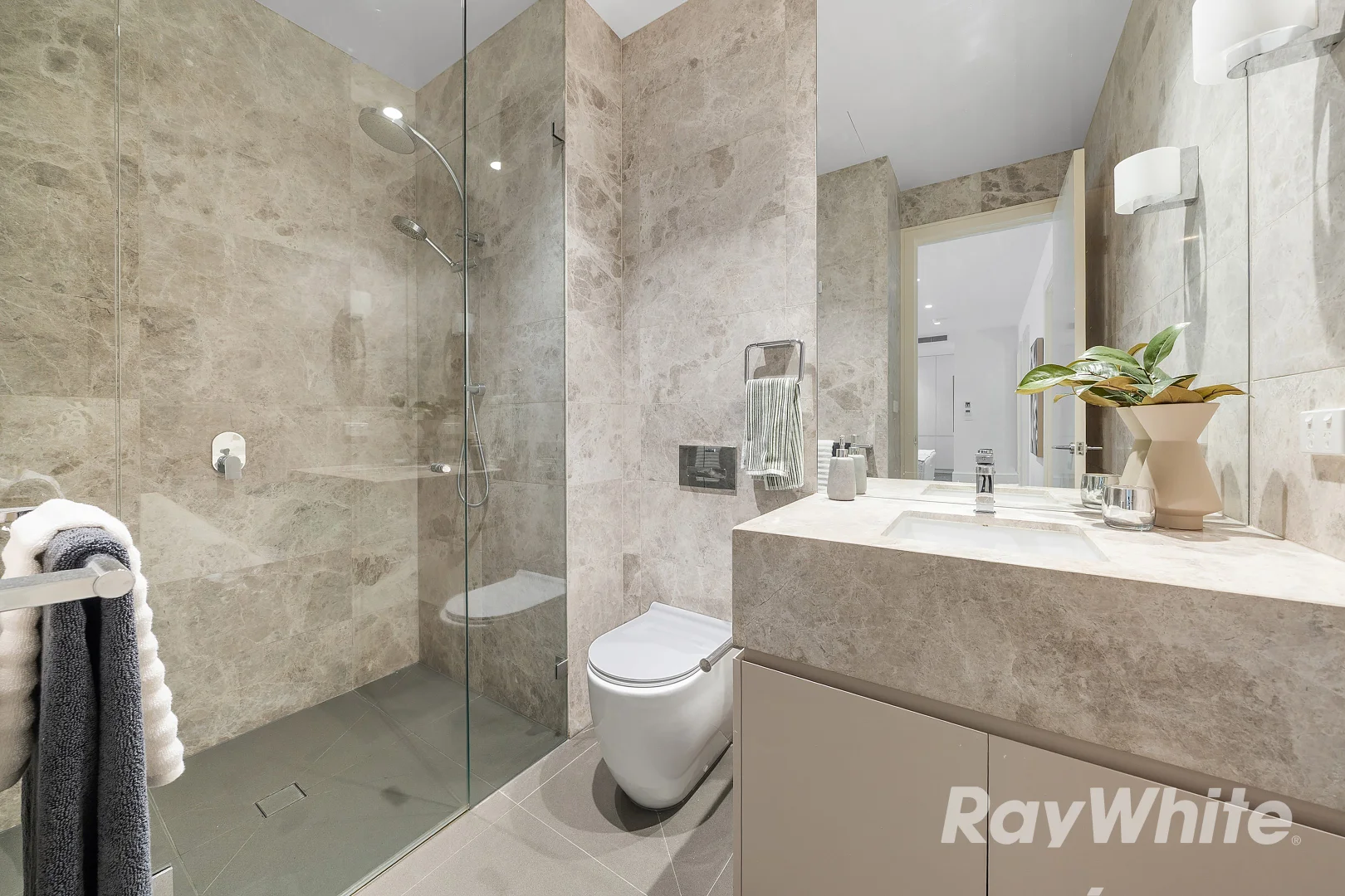 Additional image 9 of 2/15 Somers Avenue, Malvern VIC 3144