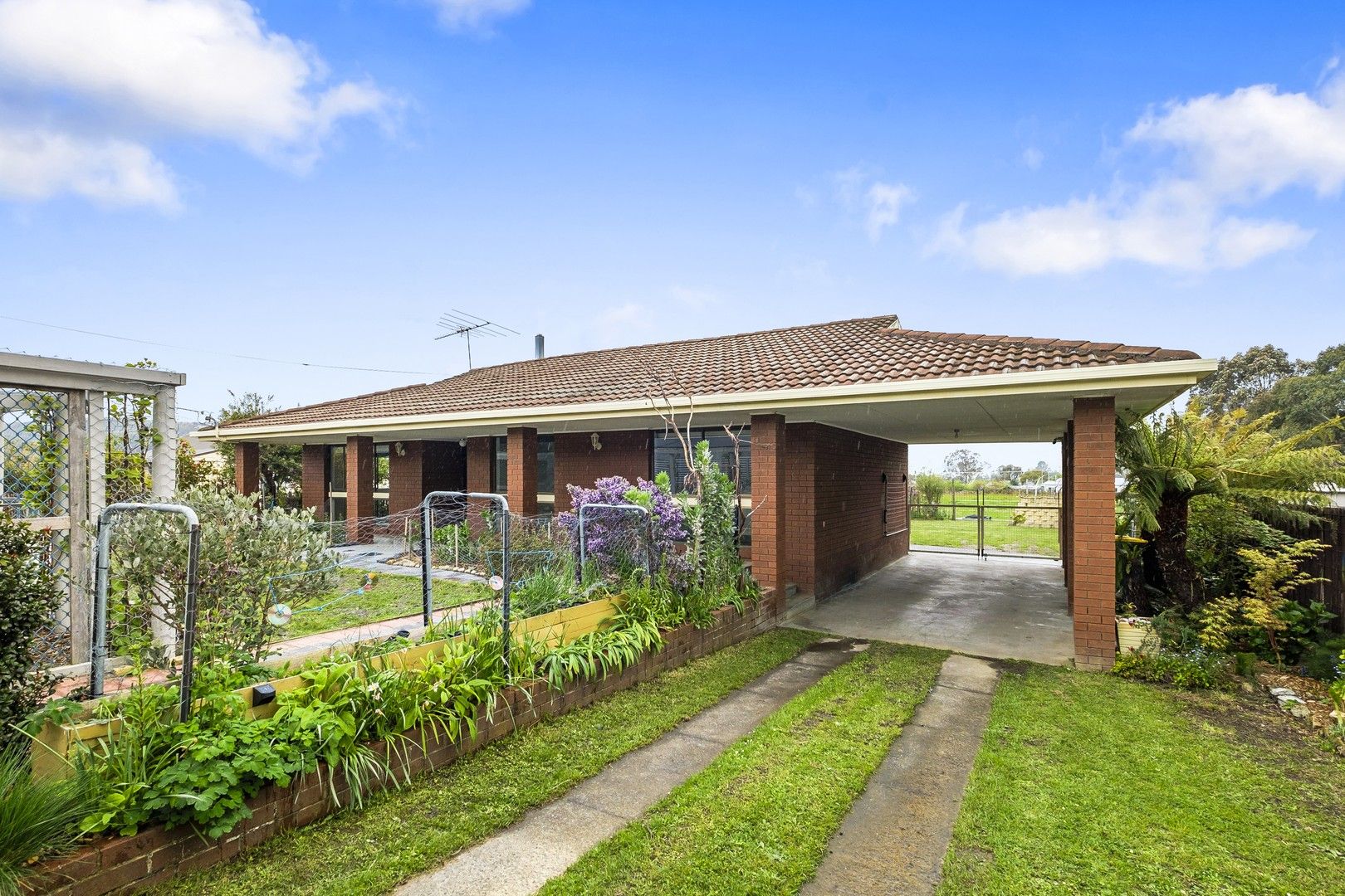 4 bedrooms House in 22 Kellaway Street RANELAGH TAS, 7109