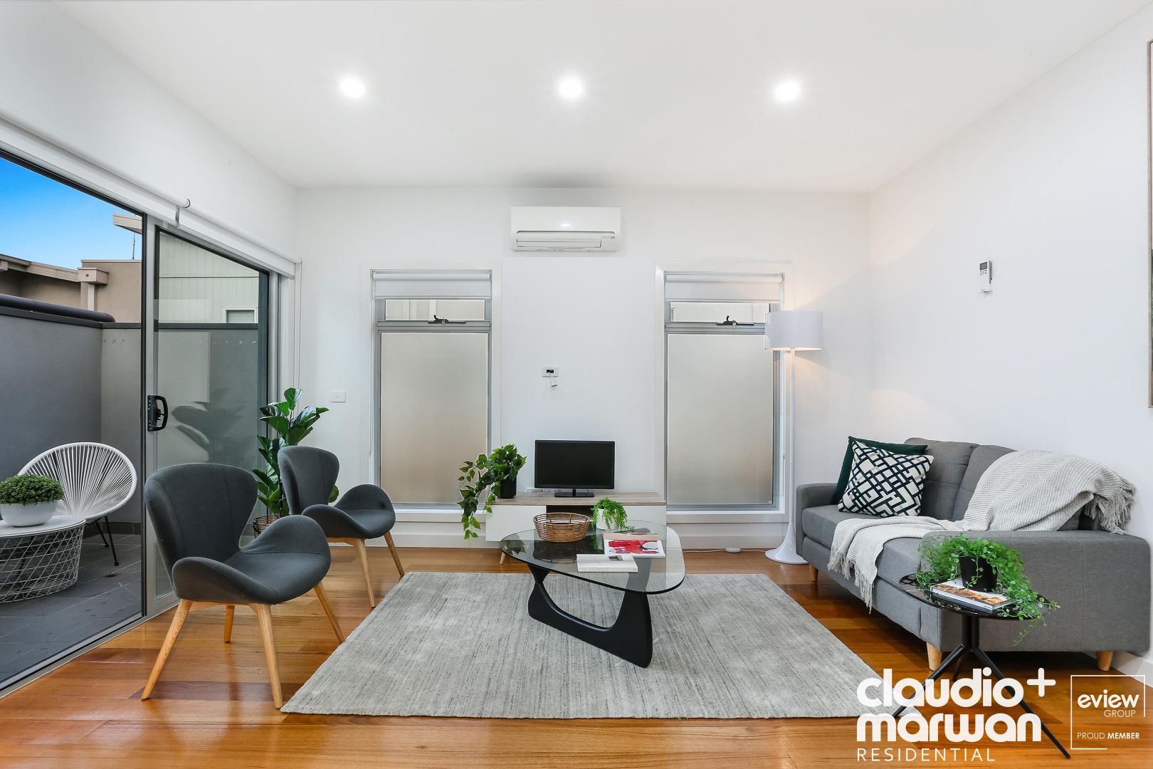 2/4 Glenroy Road, Glenroy VIC 3046, Image 2