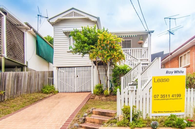 3 bedrooms House in 15 Water Street RED HILL QLD, 4059