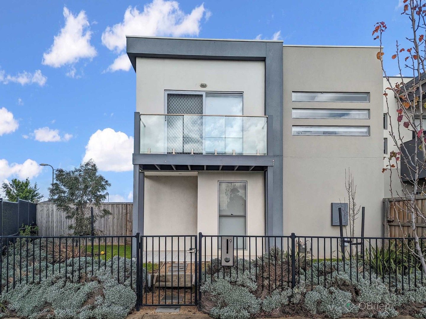 3 bedrooms Townhouse in 9 Nunkeri Court Boulevard CLYDE NORTH VIC, 3978