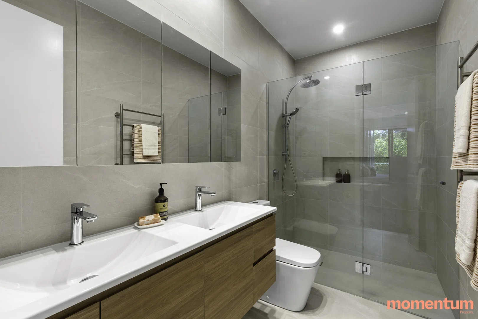 Additional image 11 of 2/12 Ligar Place, Holder ACT 2611