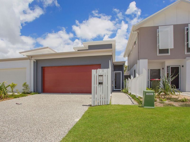 3 bedrooms House in 48 Magnetic Lane MERIDAN PLAINS QLD, 4551