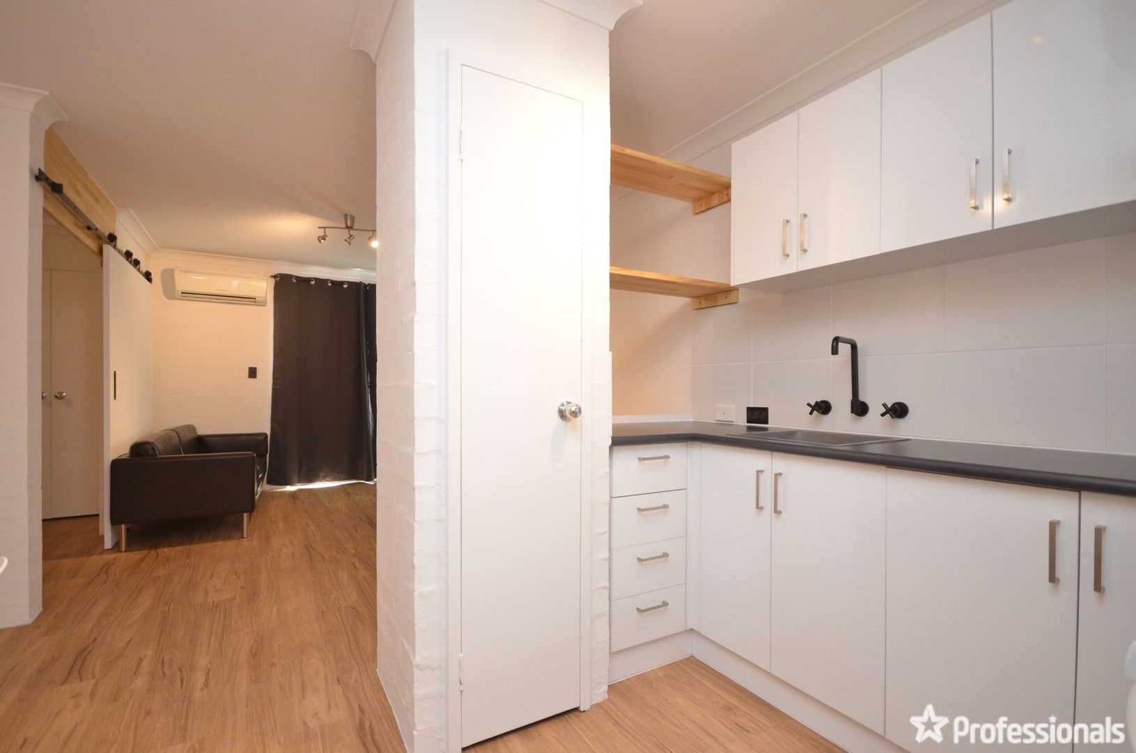 2 bedrooms House in 25/147 Hubert Street EAST VICTORIA PARK WA, 6101