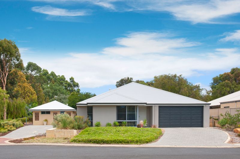 4 bedrooms House in 28 Ashbrook Green DUNSBOROUGH WA, 6281