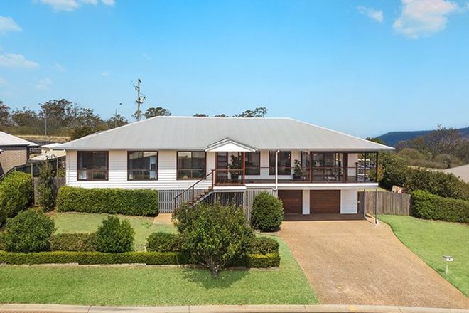 Picture of 6 Dodson Crescent, MOUNT KYNOCH QLD 4350