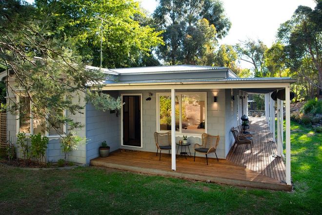 Picture of 22 Hepburn Road, DAYLESFORD VIC 3460