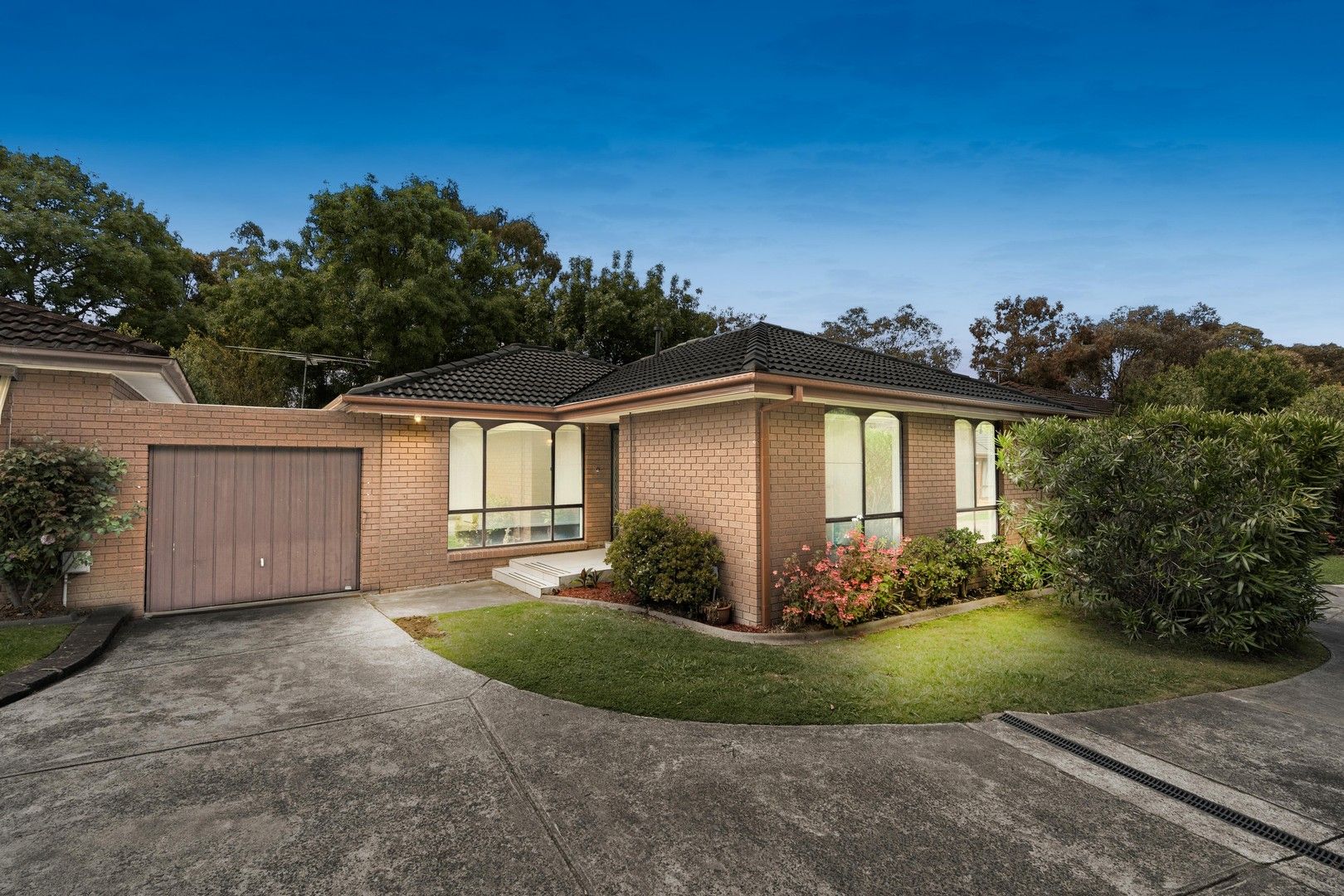 2 bedrooms Apartment / Unit / Flat in 3/6 Arnott Street MONT ALBERT NORTH VIC, 3129