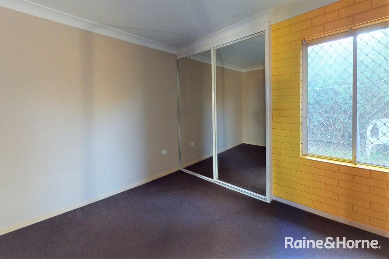 2/5 Truscott Street, Raymond Terrace NSW 2324 Apartment For Rent