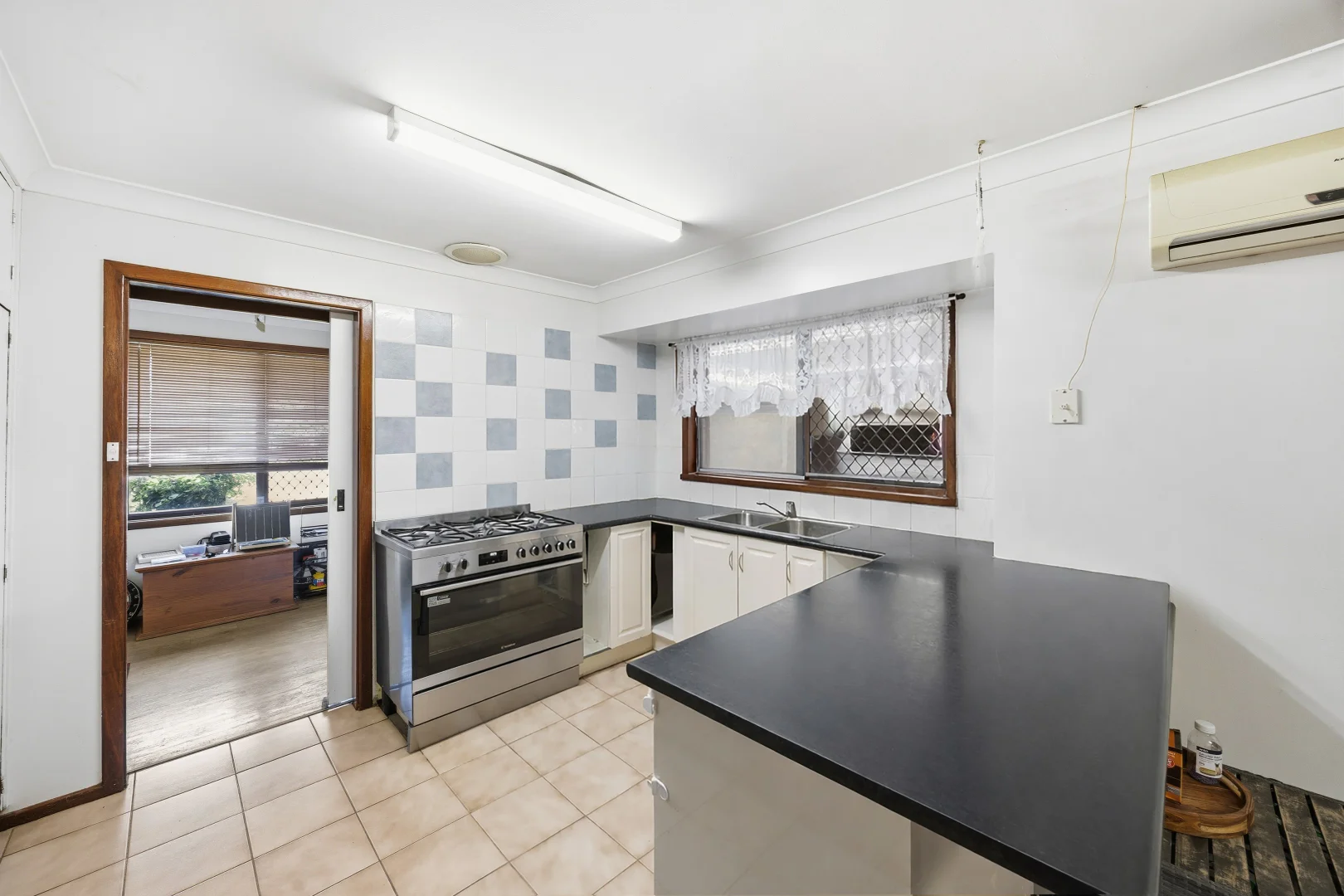 Additional image 5 of 58 Knight Street, South Bunbury WA 6230