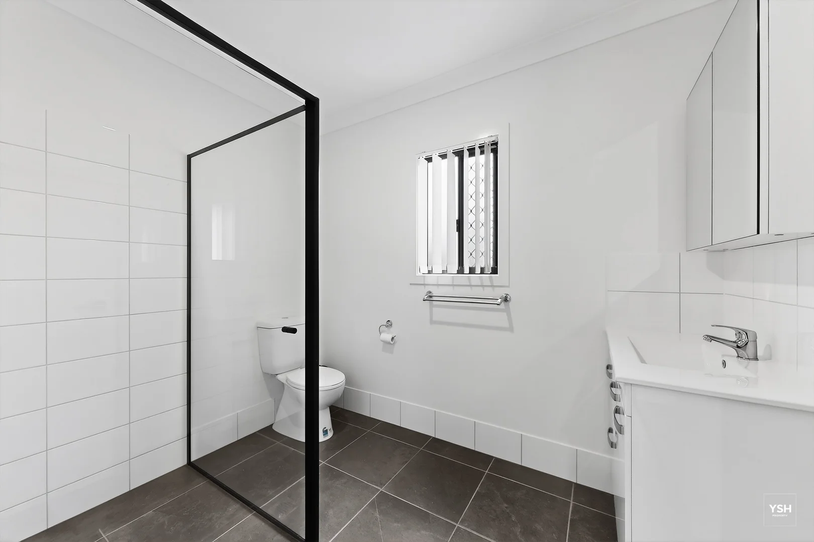 Additional image 6 of 696 Robinson Road, Aspley QLD 4034