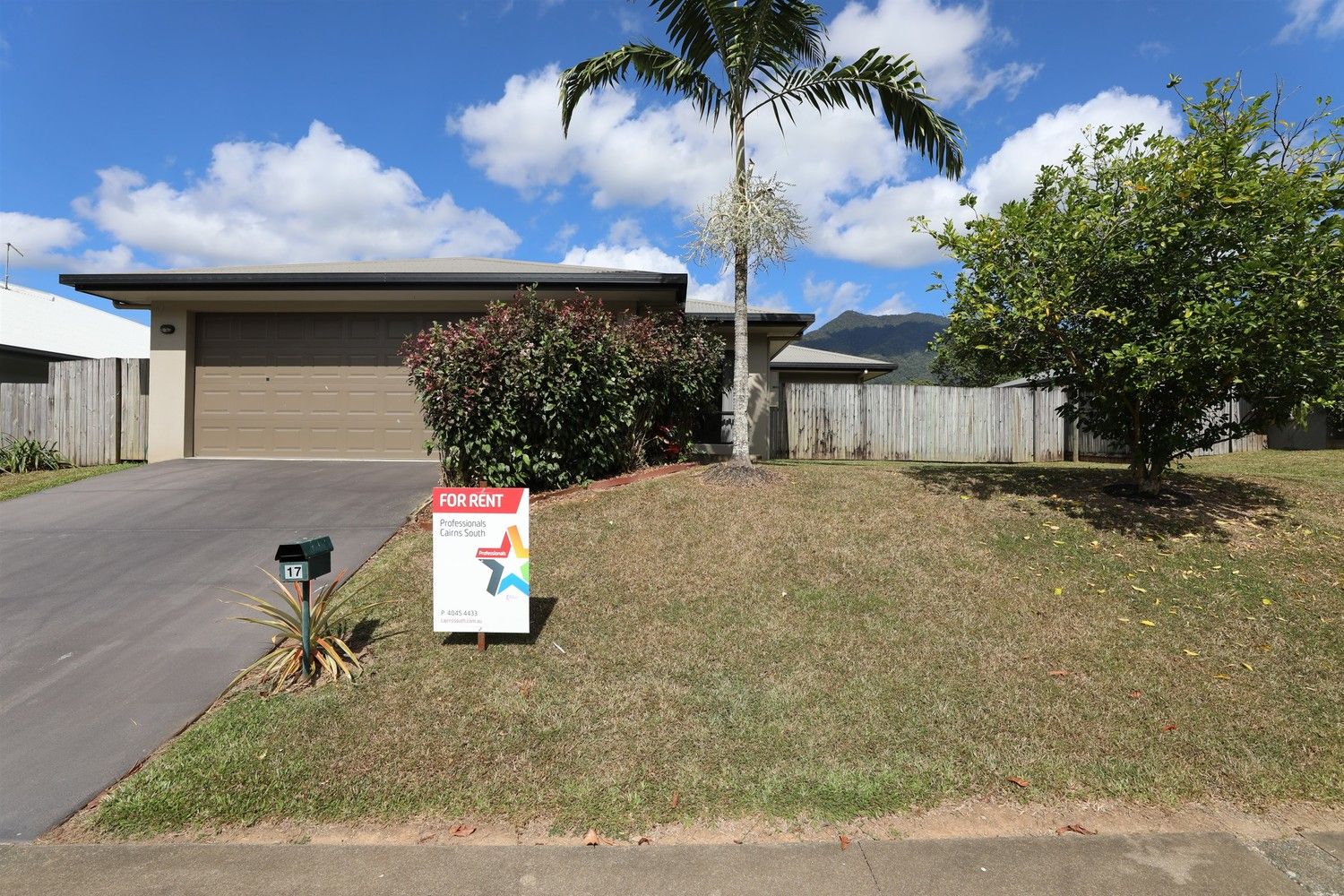 17 Ainscow Drive, Bentley Park QLD 4869, Image 0
