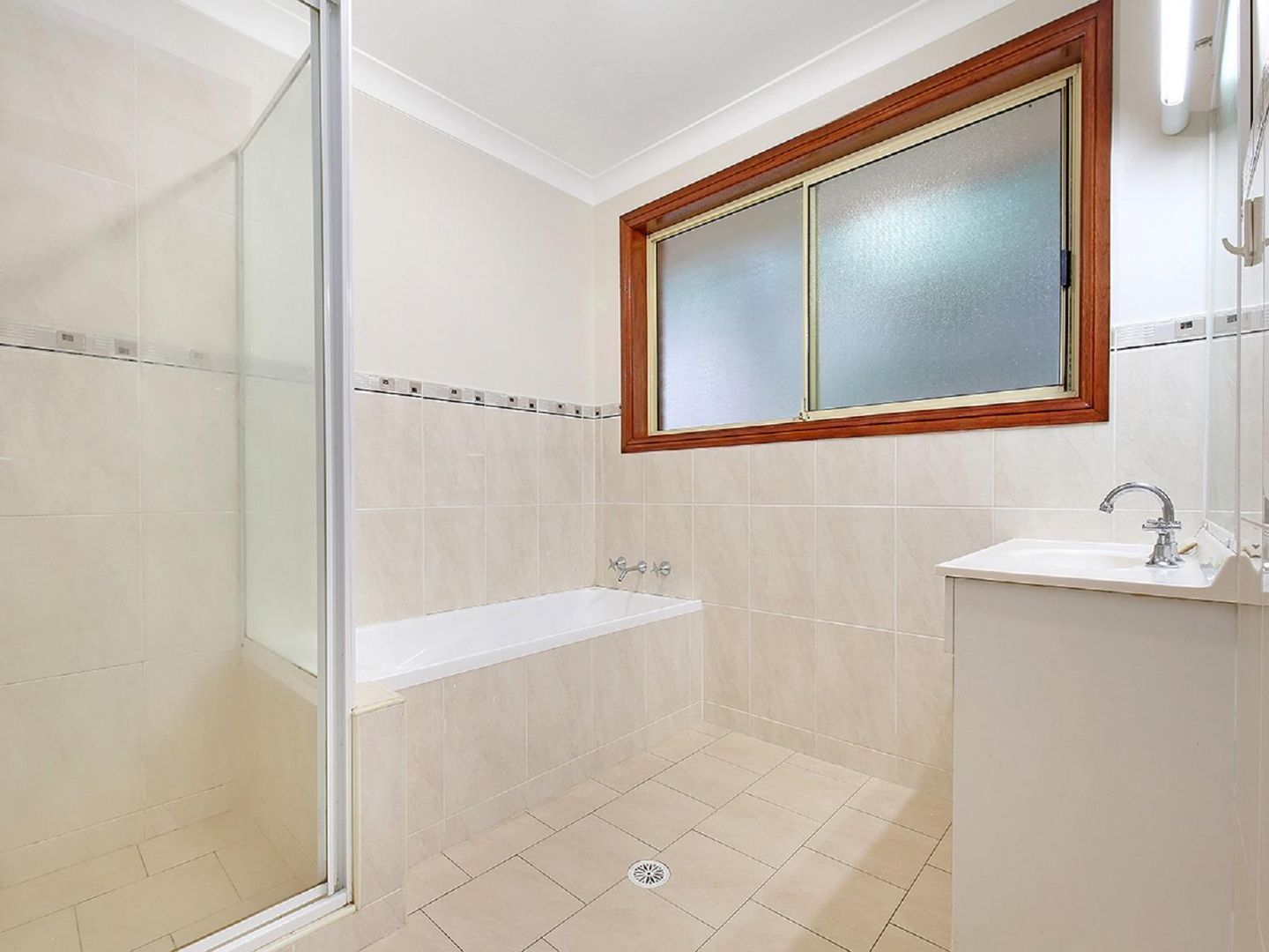 13/25 Robertson Street, Coniston NSW 2500 Apartment For Rent Domain