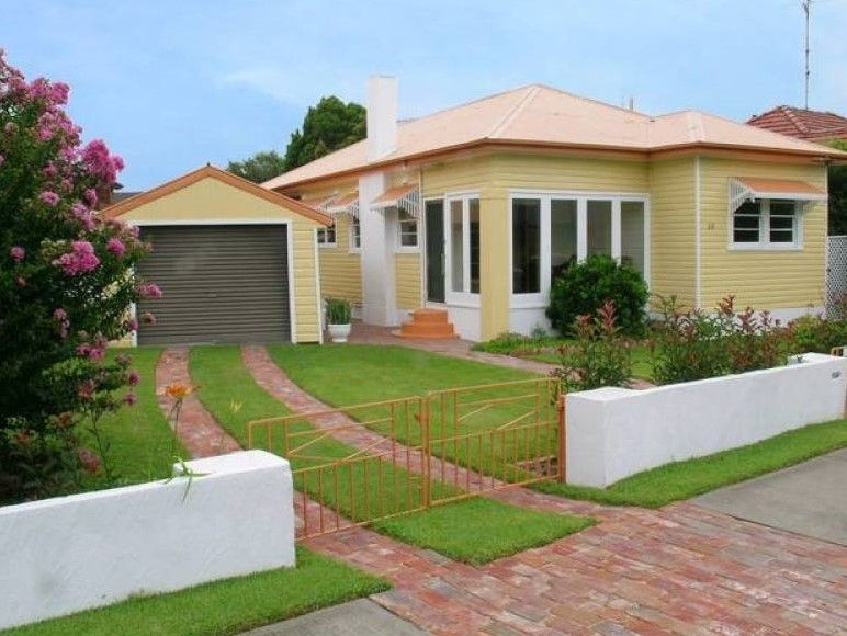3 bedrooms House in 22 Young Road NEW LAMBTON NSW, 2305