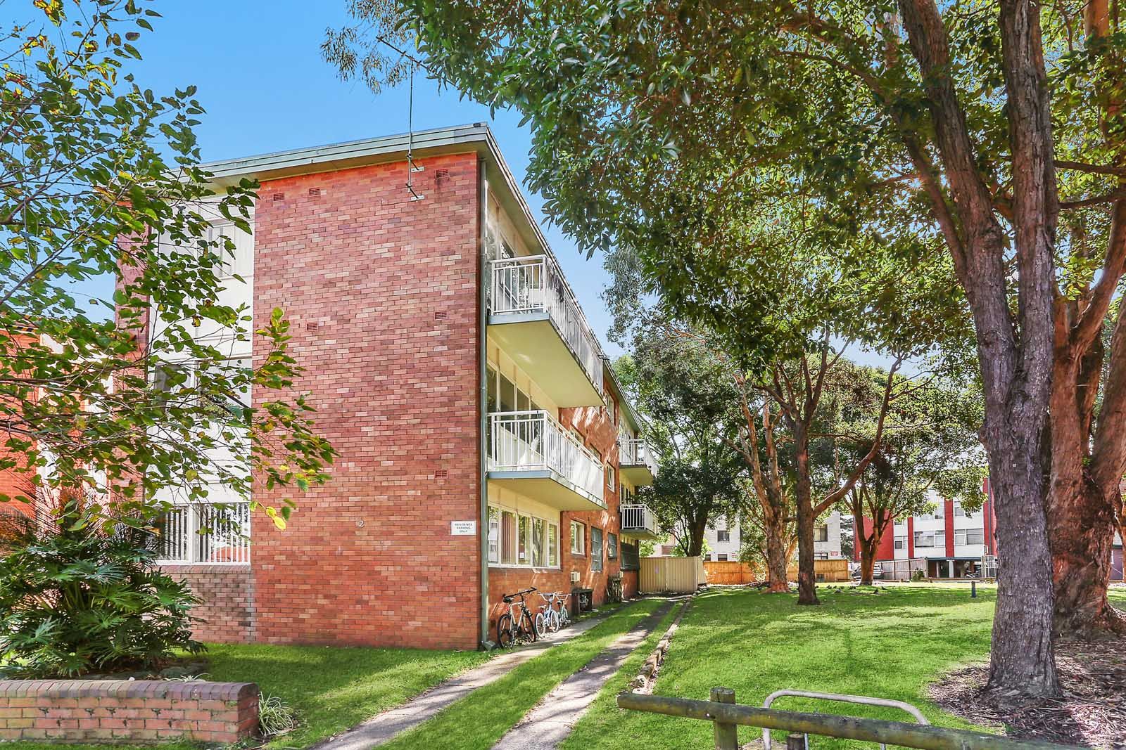 4/2 O'rourke Crescent, Eastlakes NSW 2018