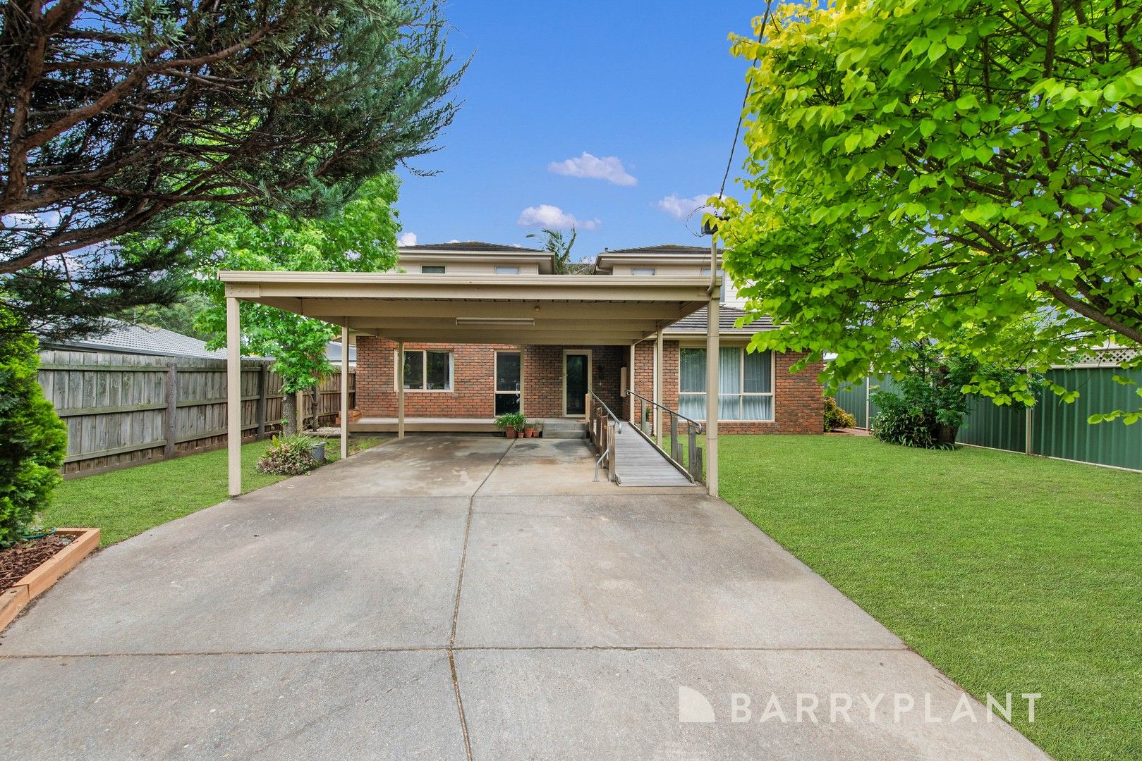 10 bedrooms House in 13 Canterbury Place WERRIBEE VIC, 3030