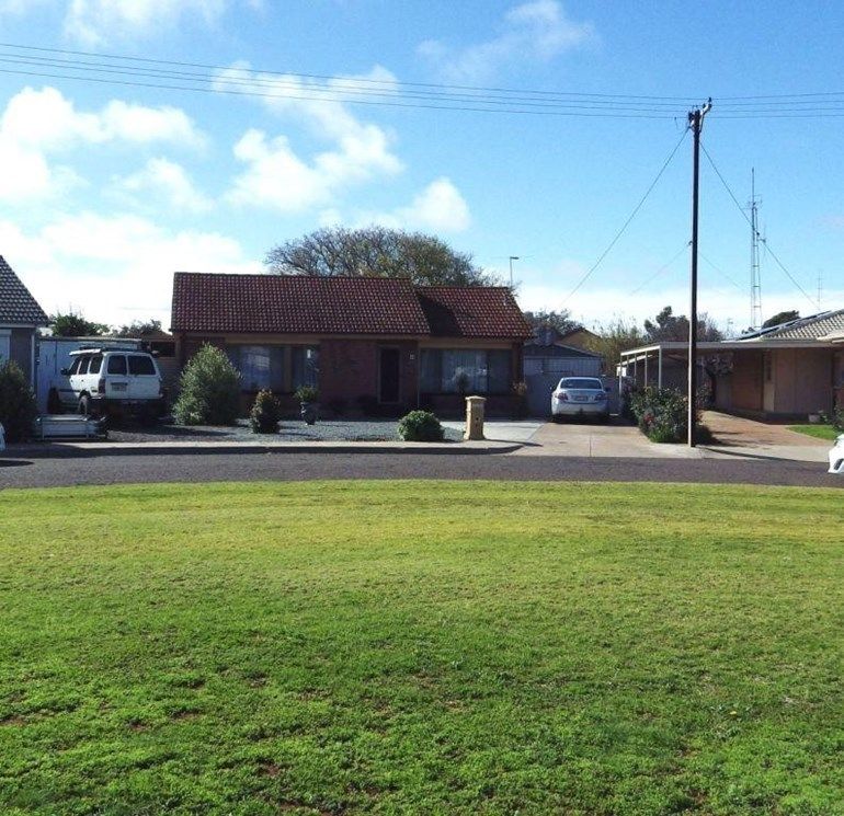 4 MATTHEW CRESCENT, Whyalla Stuart SA 5608, Image 1