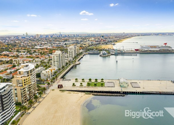 807/107 Beach Street, Port Melbourne VIC 3207