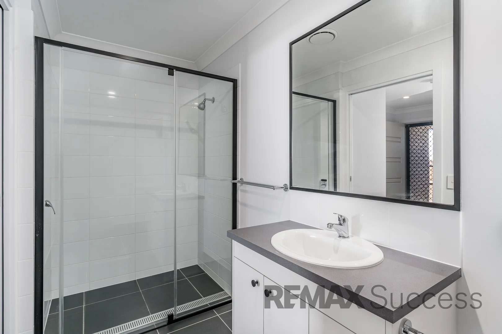 Additional image 5 of 2/4 Bluebell Street, Glenvale QLD 4350