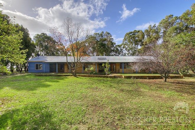 Picture of 153 Sanson Road, YOONGARILLUP WA 6280