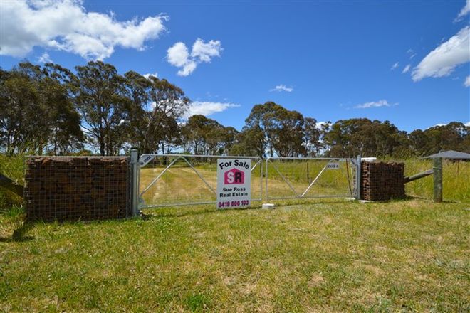 Picture of 8, 14 Martin Drive, BLACK MOUNTAIN NSW 2365