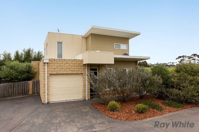 4/2 Kate Court, Cowes VIC 3922, Image 0