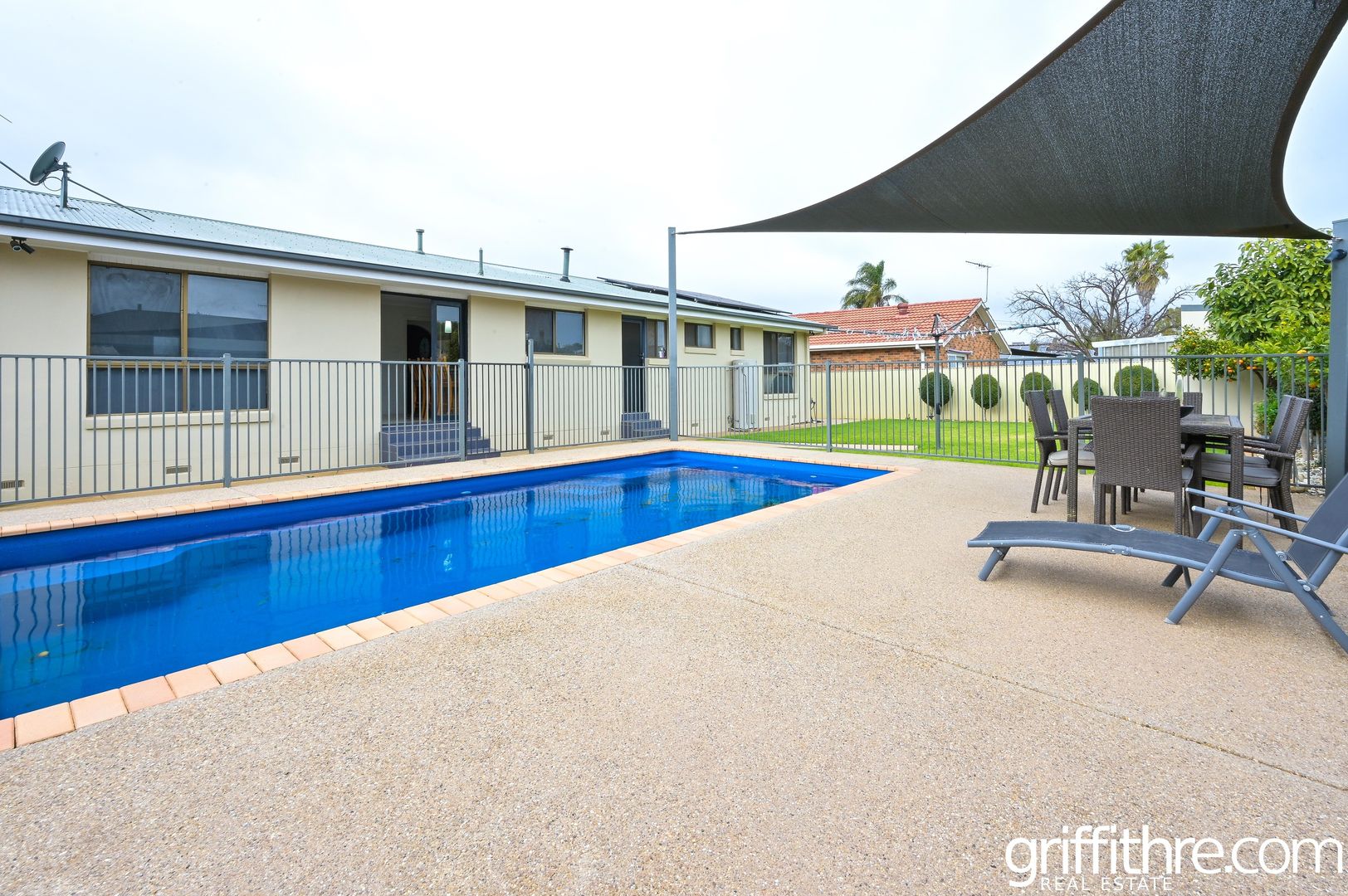 22 Clifton Boulevard, Griffith NSW 2680, Image 2