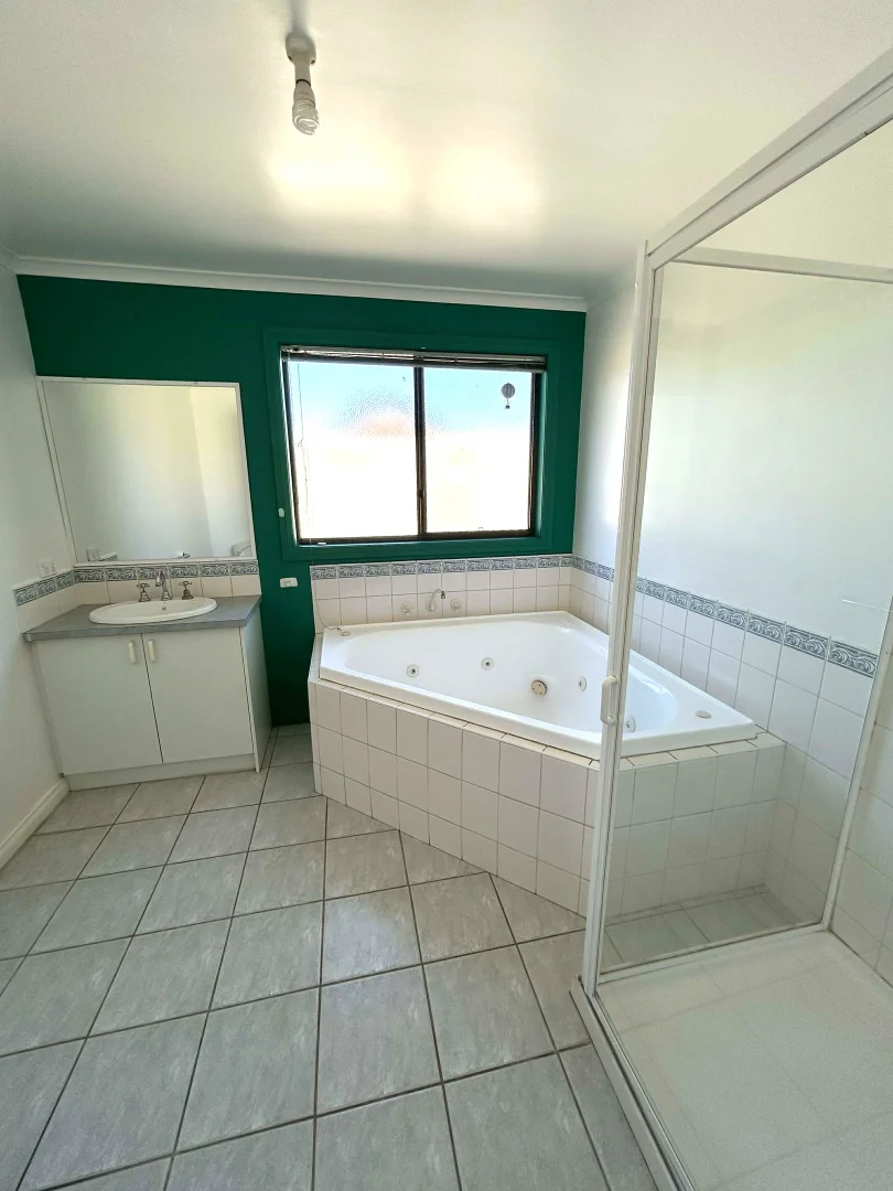 Additional image 6 of 87 Centenary Avenue, Melton VIC 3337