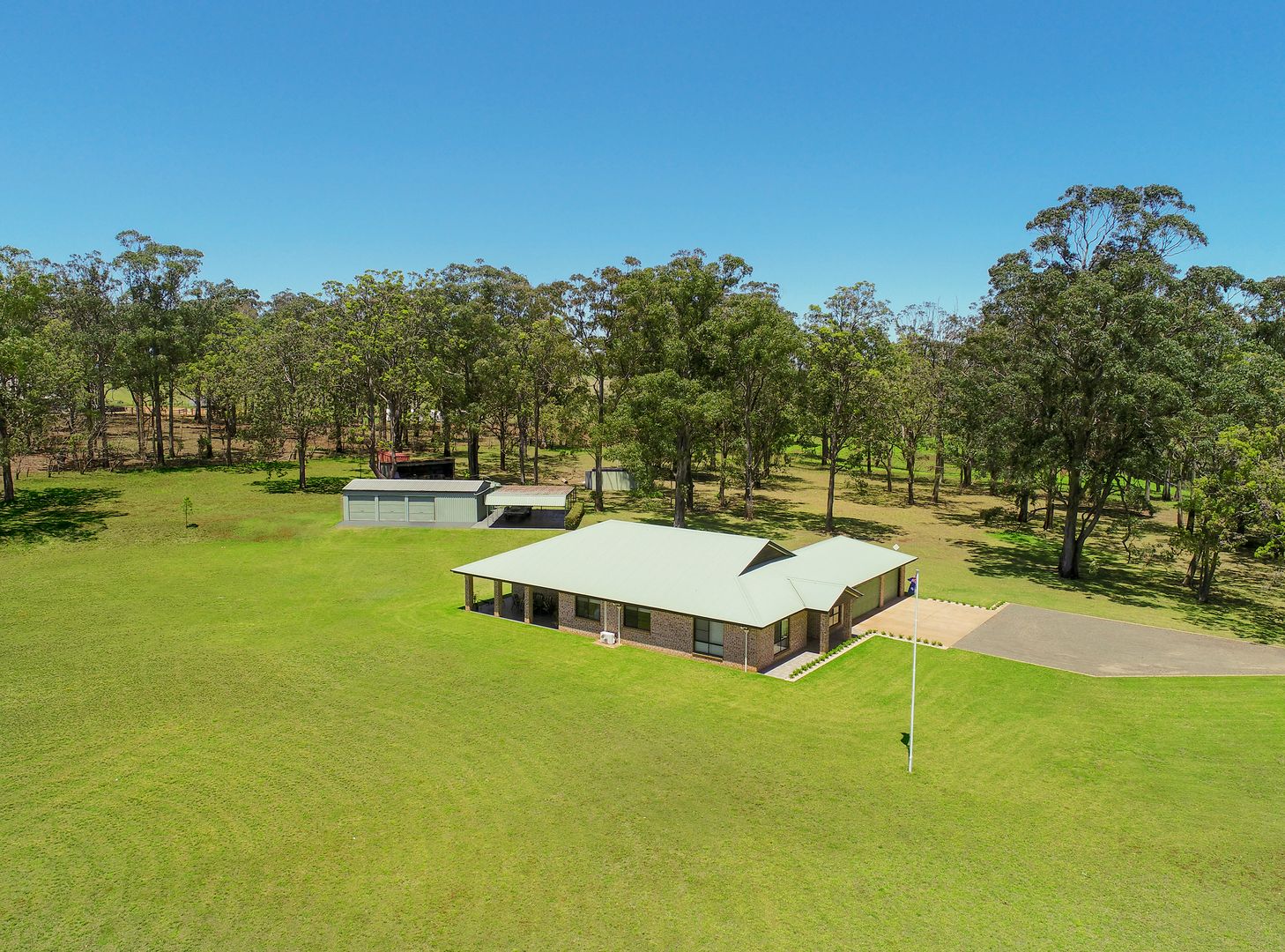 10724 New England Highway, Highfields QLD 4352, Image 2