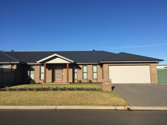 16 Amadeus Avenue, Dubbo NSW 2830