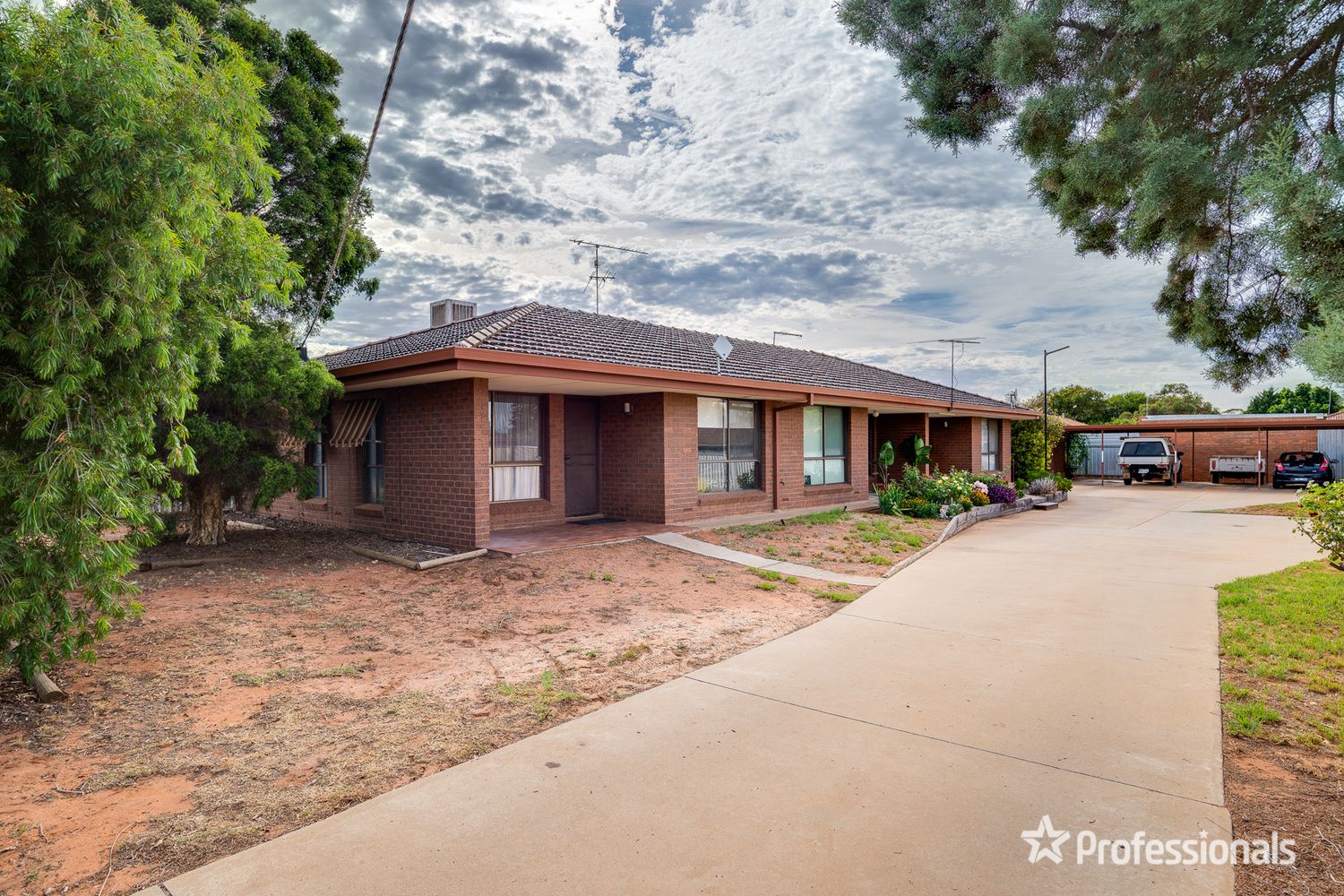 Unit 1/646 Koorlong Avenue, Irymple VIC 3498, Image 1