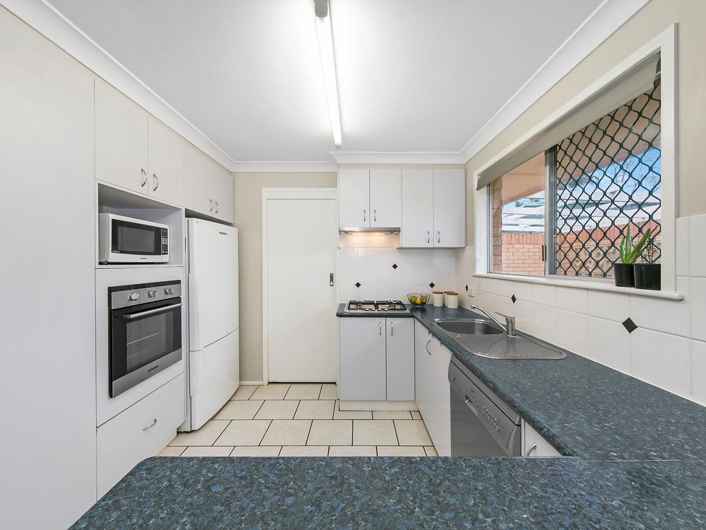 19 Knockator Crescent, Centenary Heights QLD 4350, Image 1