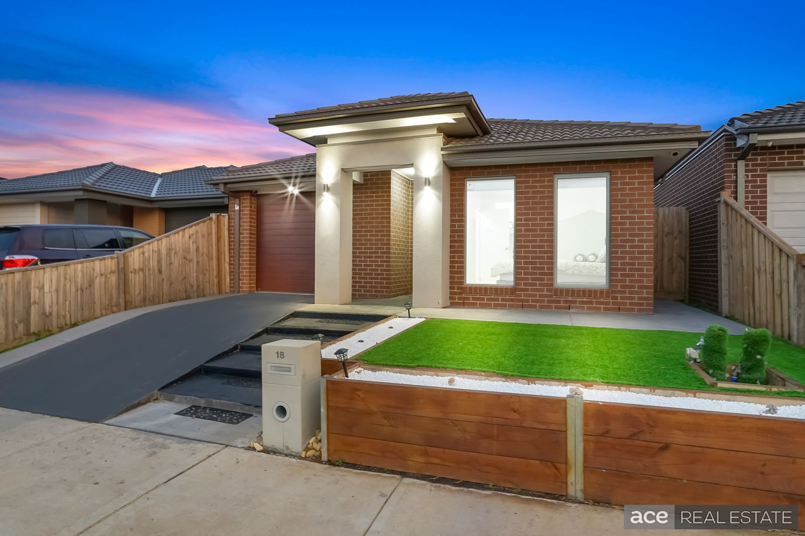 18 Scorpio Crescent, Truganina VIC 3029, Image 1