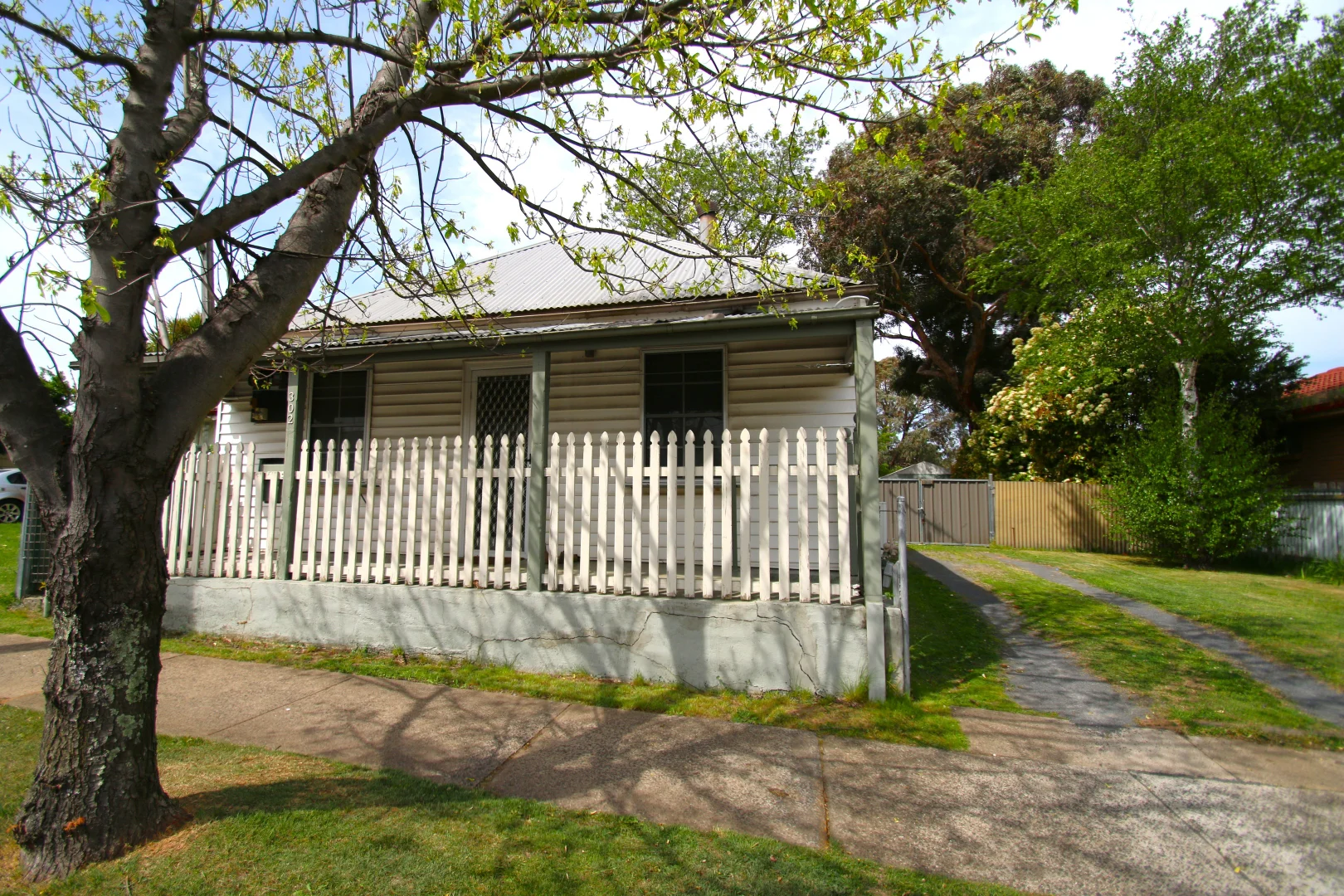 Additional image 2 of 302 Peisley Street, Orange NSW 2800