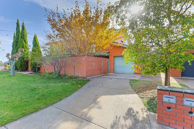 Picture of 2/18 Chaffey Avenue, MILDURA VIC 3500