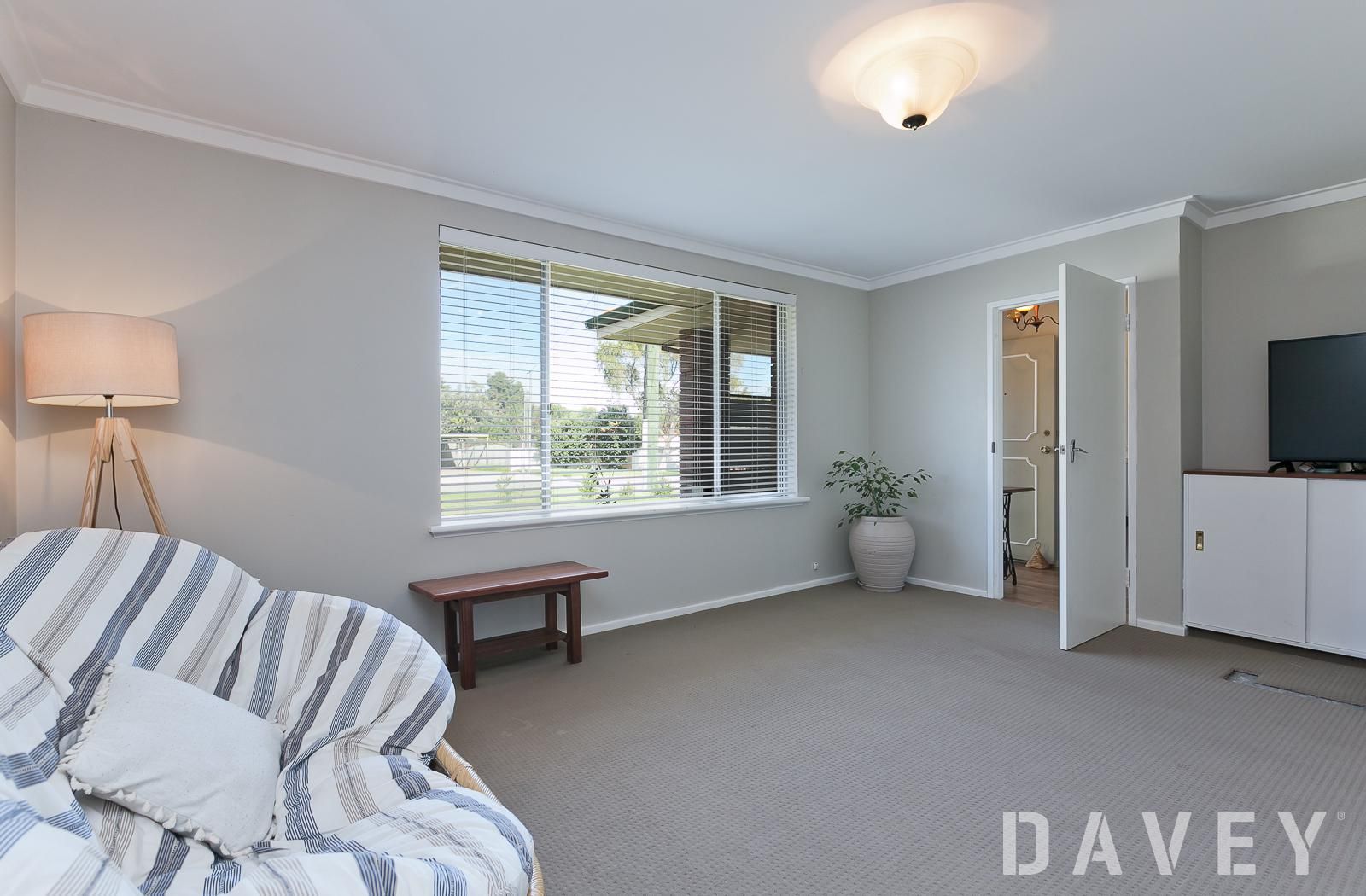 5 Ardleigh Crescent, Hamersley WA 6022 House For Rent 700 Domain