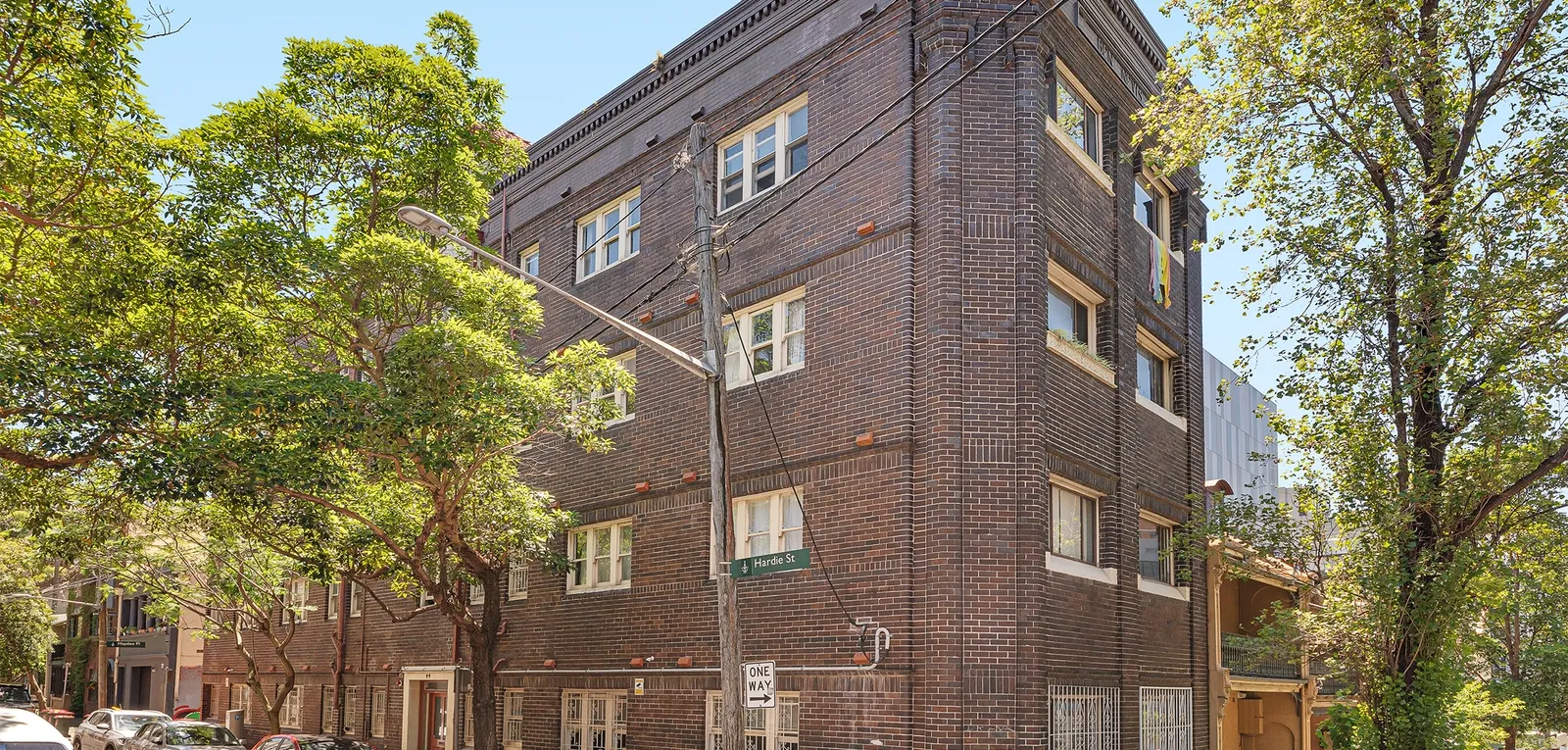 Charming Art Deco Apartment in Exciting Locale, Darlinghurst