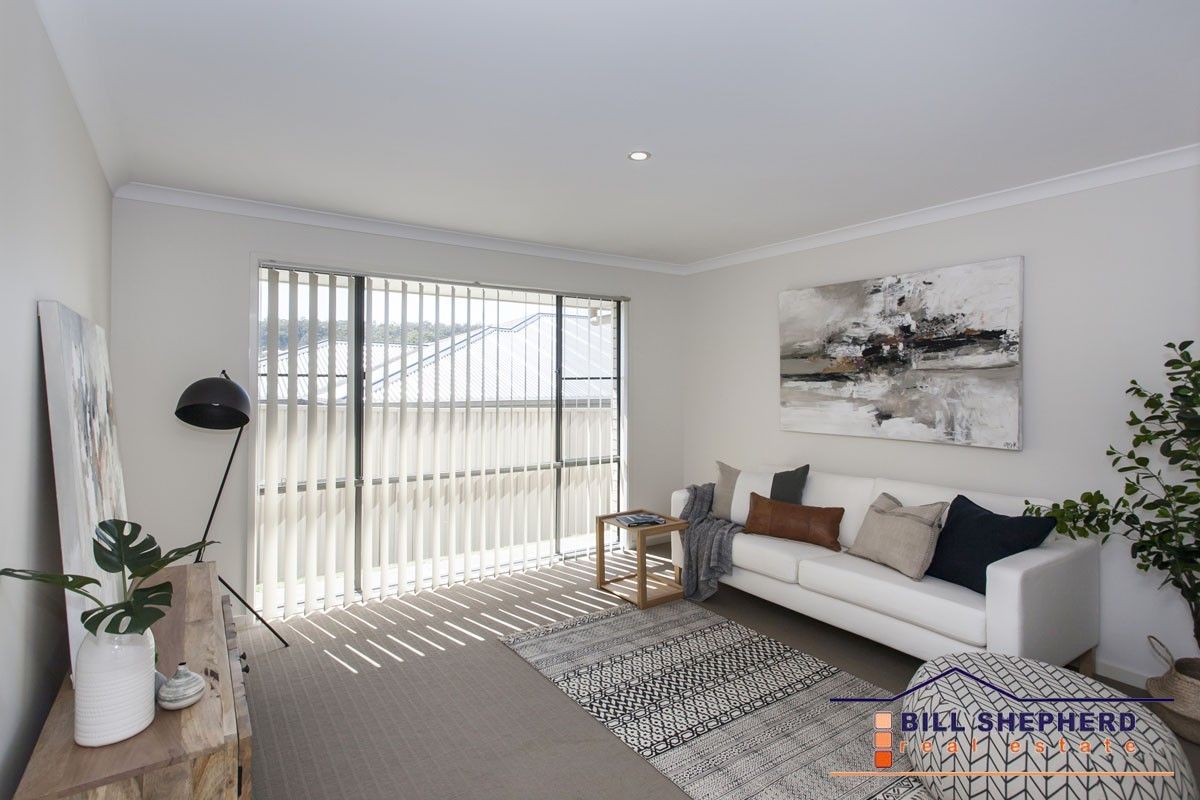 4 Sophie Close, Cameron Park NSW 2285, Image 1