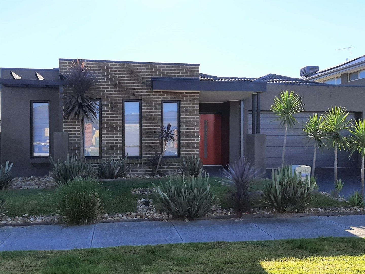 3 bedrooms House in 75 Blue Horizons Way PAKENHAM VIC, 3810