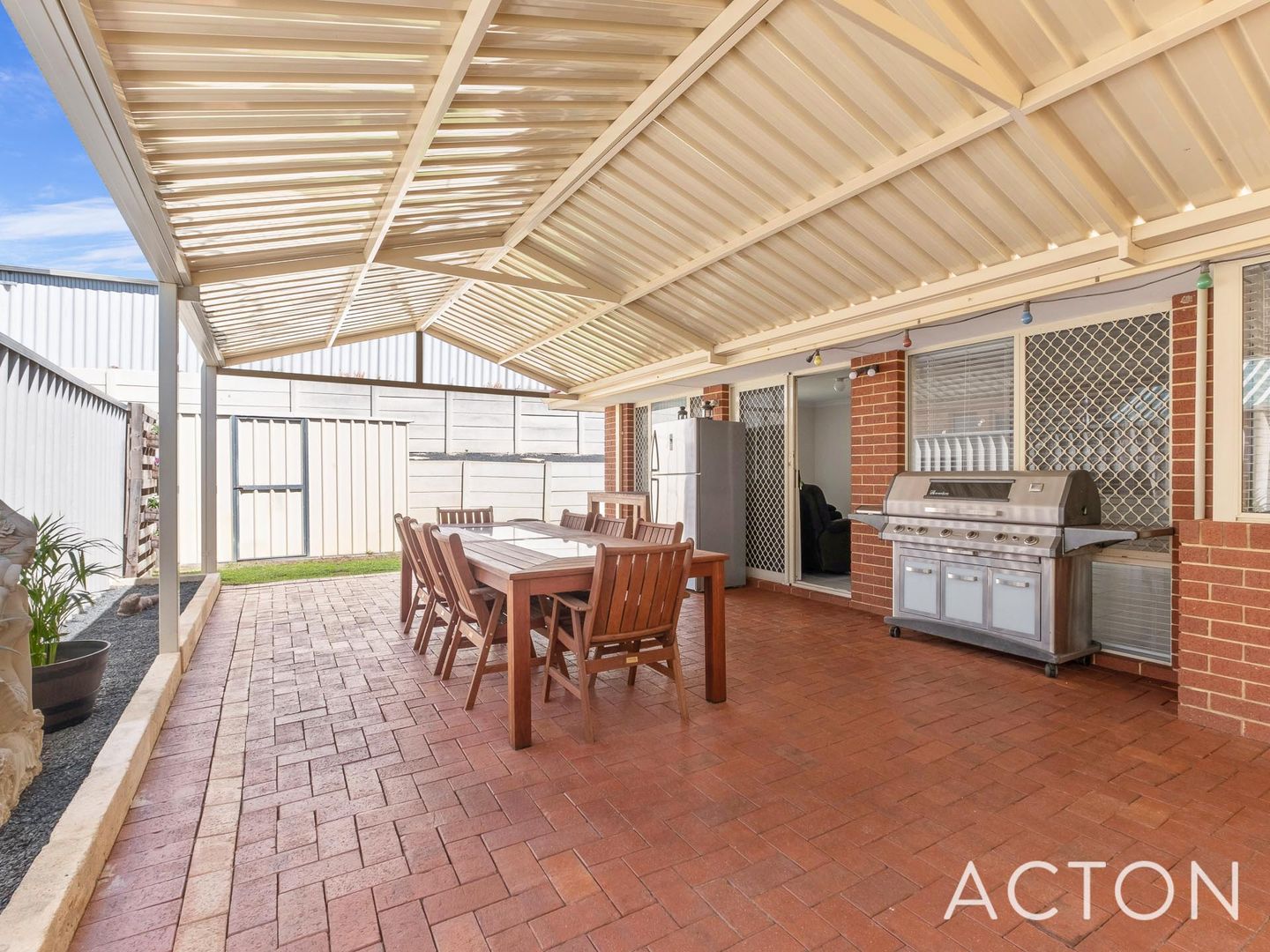 10 Nandup Retreat, Swan View WA 6056, Image 2