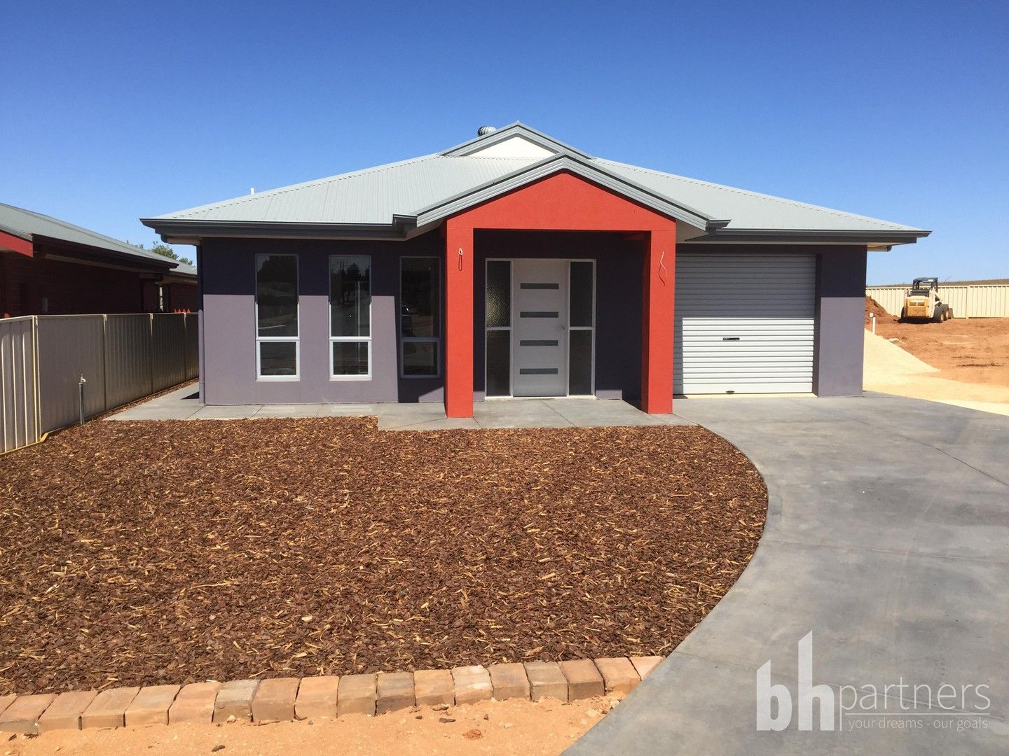 3 bedrooms House in 41A Eringa Avenue LOXTON SA, 5333