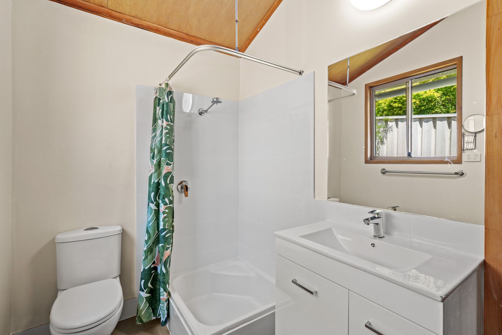 72A Havenview Road, Terrigal NSW 2260, Image 2