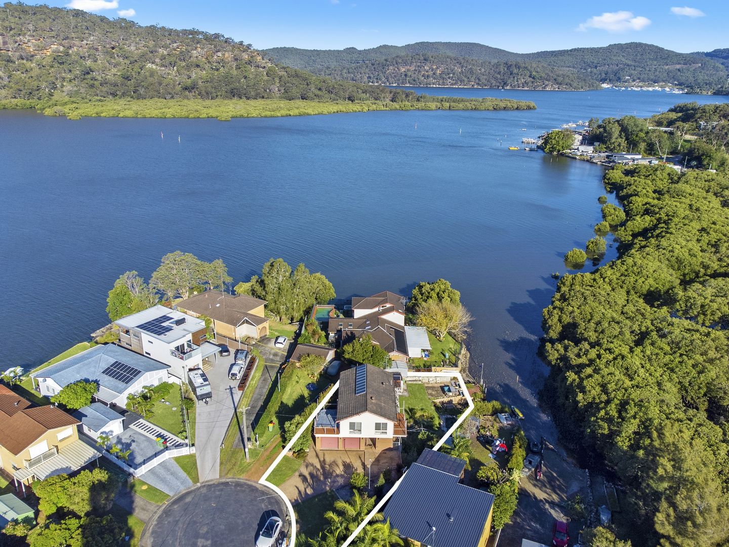 12 Mara Crescent, Mooney Mooney Property History & Address Research