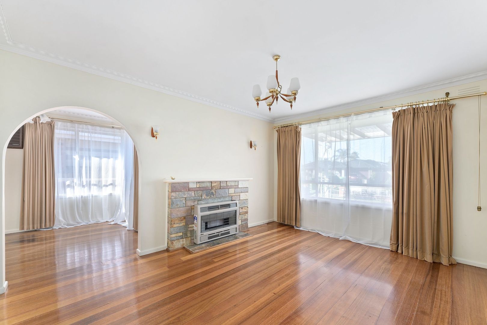 14 Ridley Avenue, Avondale Heights VIC 3034, Image 2